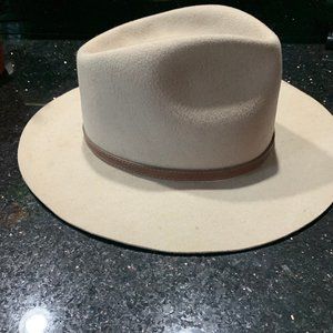 Felt Fedora style Outback brand hat